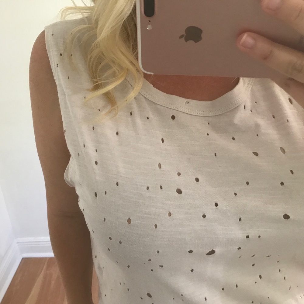 LAST - Antique white distressed top - Picture 4 of 4
