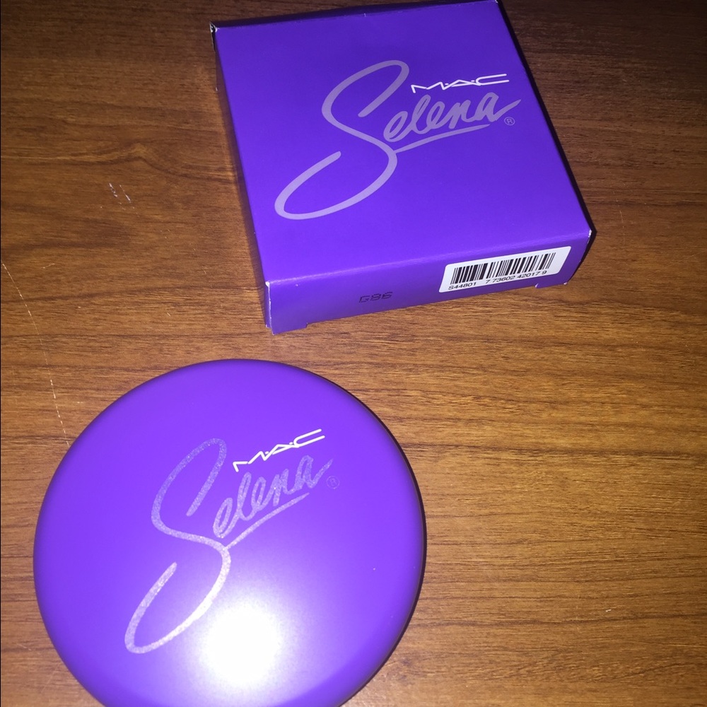 Selena Mac- No trades