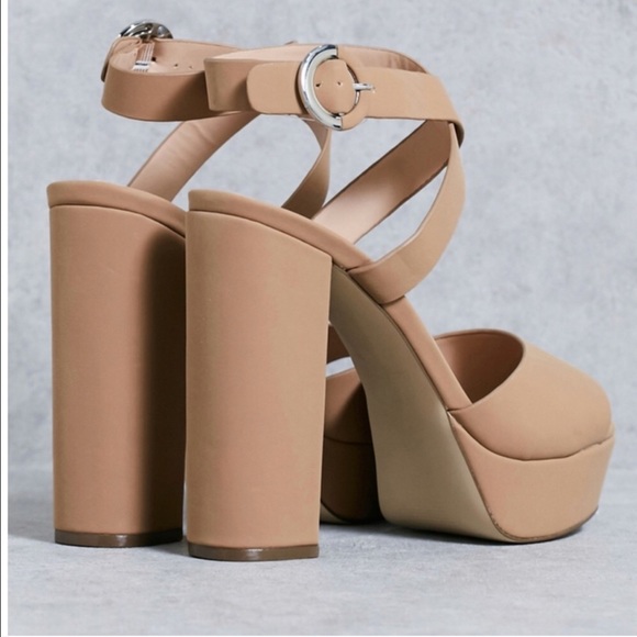 Nude Chunky Heel Sandal - Picture 3 of 4