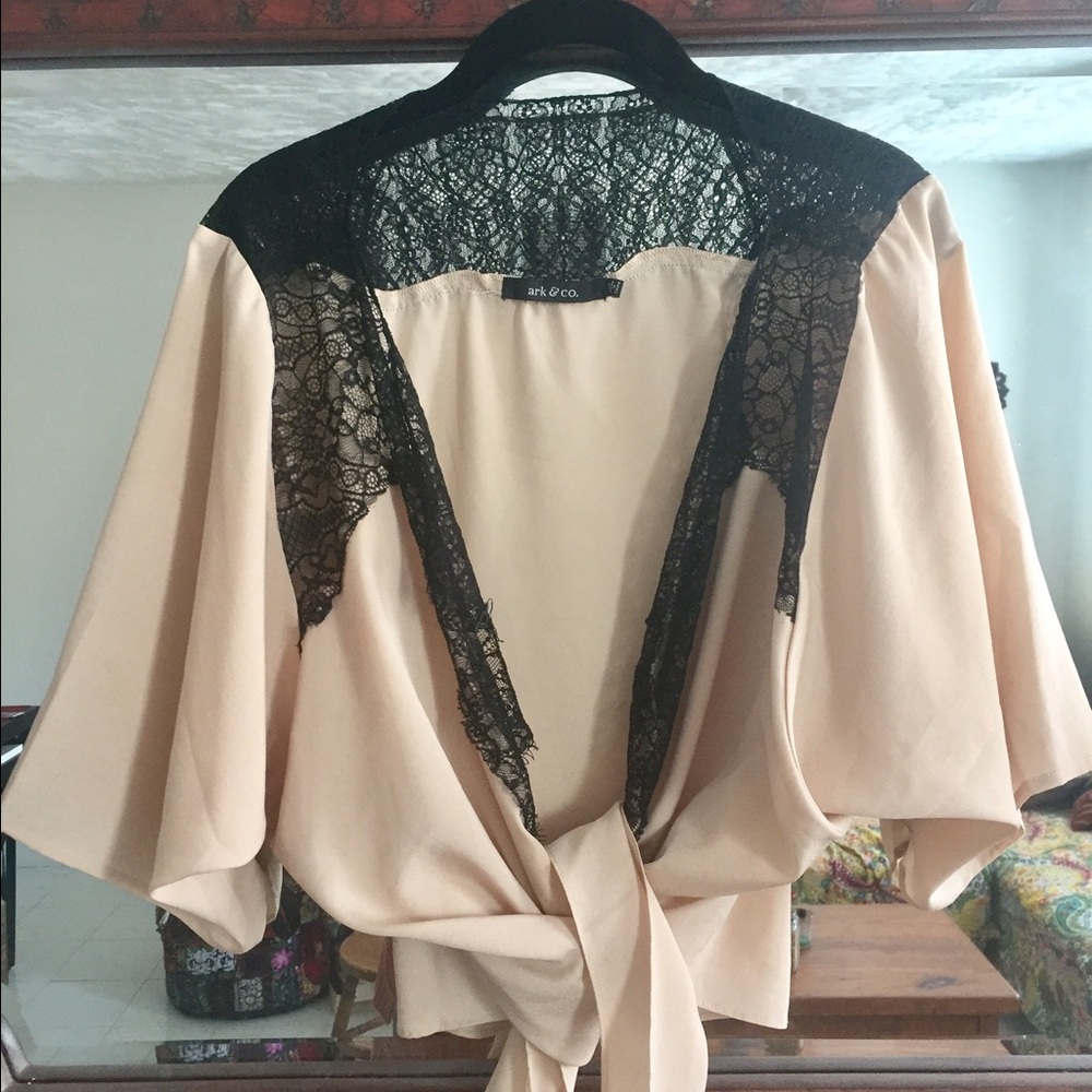 Unique Nasty Gal Sexy Crop Tie-Front Top