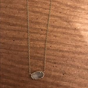 Kendra Scott necklace