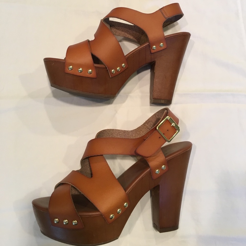 MOSSIMO SupplyCo Platform Sandals
