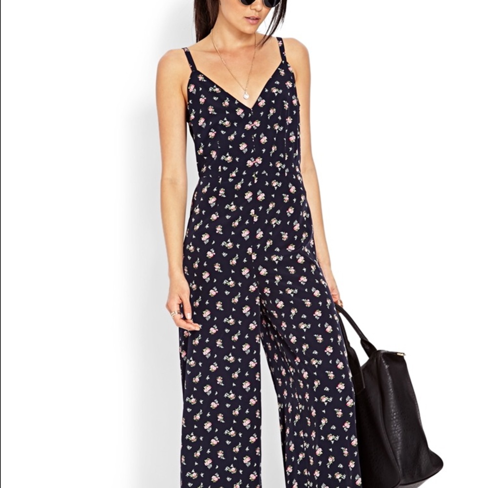 FOREVER 21 FLORAL JUMPSUIT