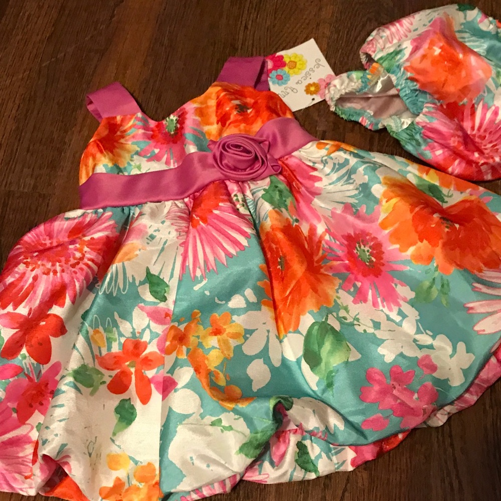 New Dress Size 12m