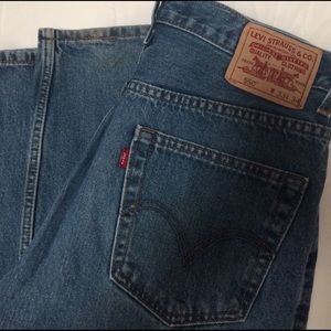 Levi Relaxed fit jeans