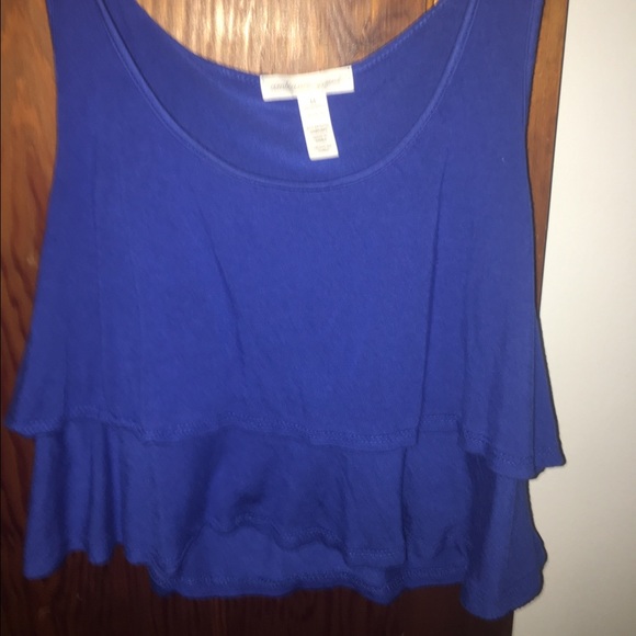 Blue Crop Top || Summer - Picture 1 of 2