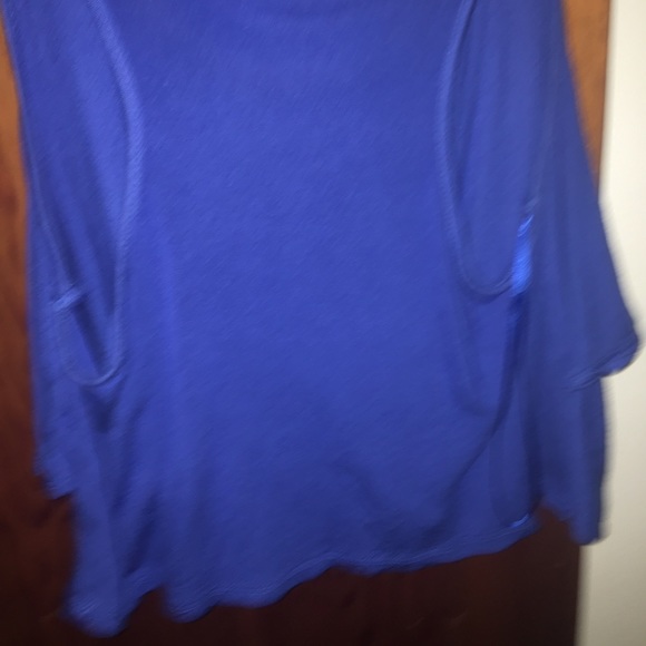 Blue Crop Top || Summer - Picture 2 of 2