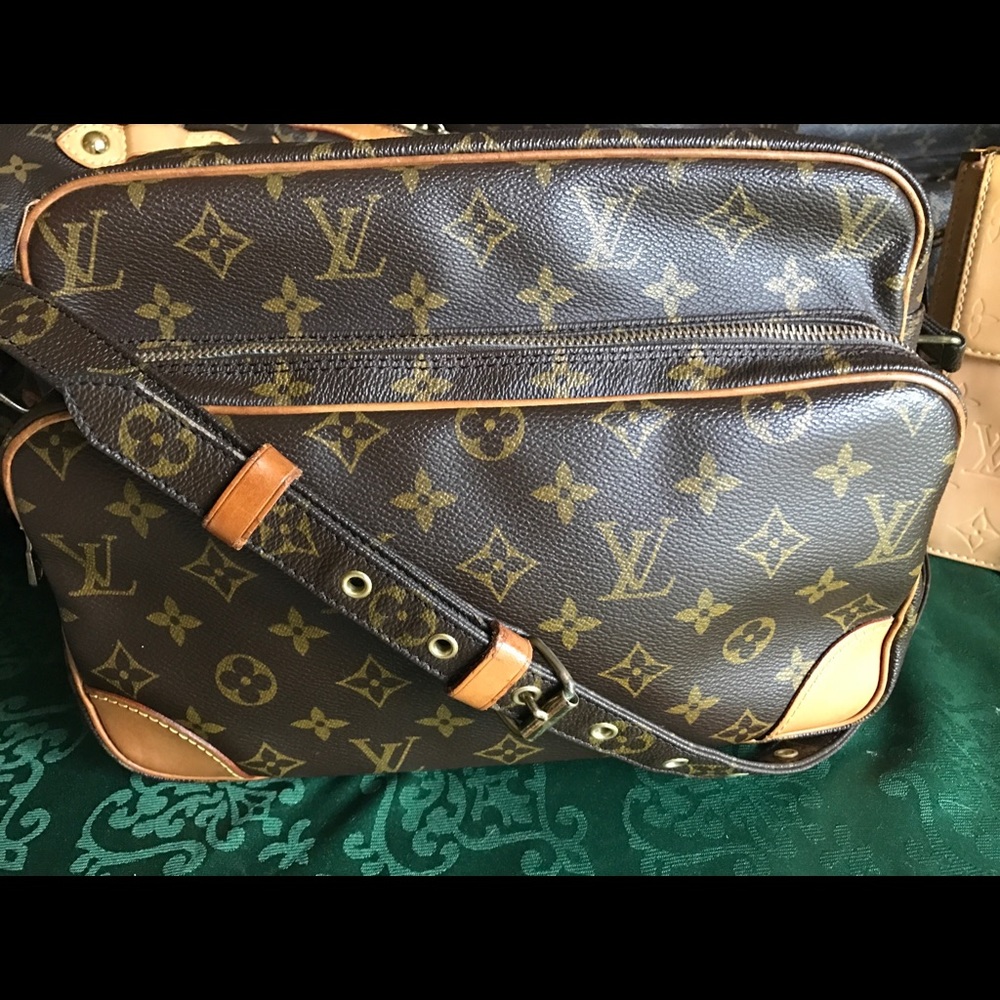 AUTHENTIC LOUIS VUITTON NILE! 🌙✨SOLD✨SOLD✨SOLD✨✨