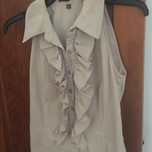 No Sleeve Cream Ruffle Top - Picture 2 of 2