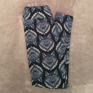 Lularoe mosaic wolfs OS🐺