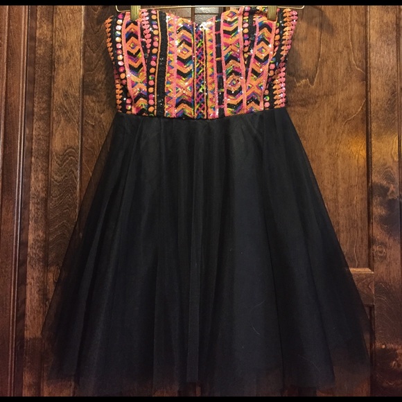 Homecoming dress - Picture 1 of 5