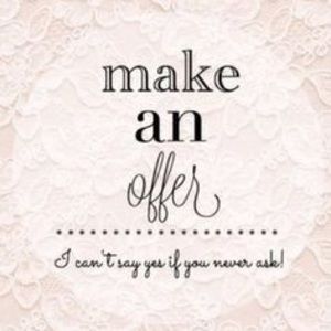 Make offers! 💓 IM MOVING