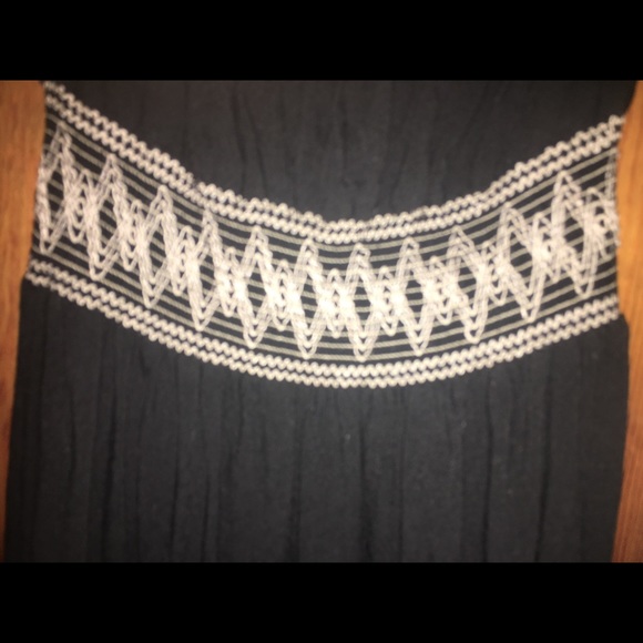 Black and Cream Summer Strapless dress - Picture 3 of 3