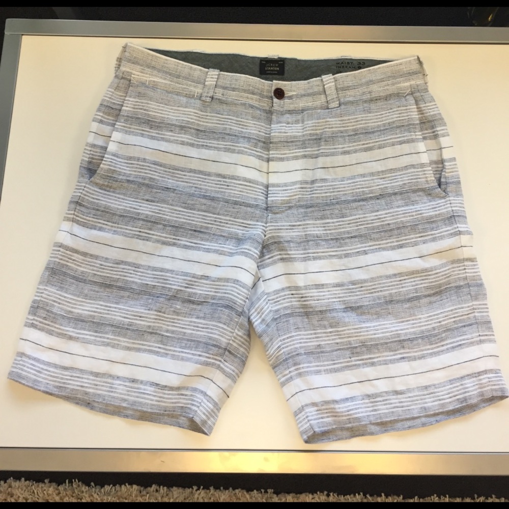 Stripped Shorts