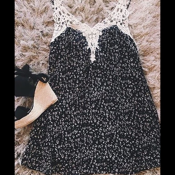 Print dress - Picture 1 of 1