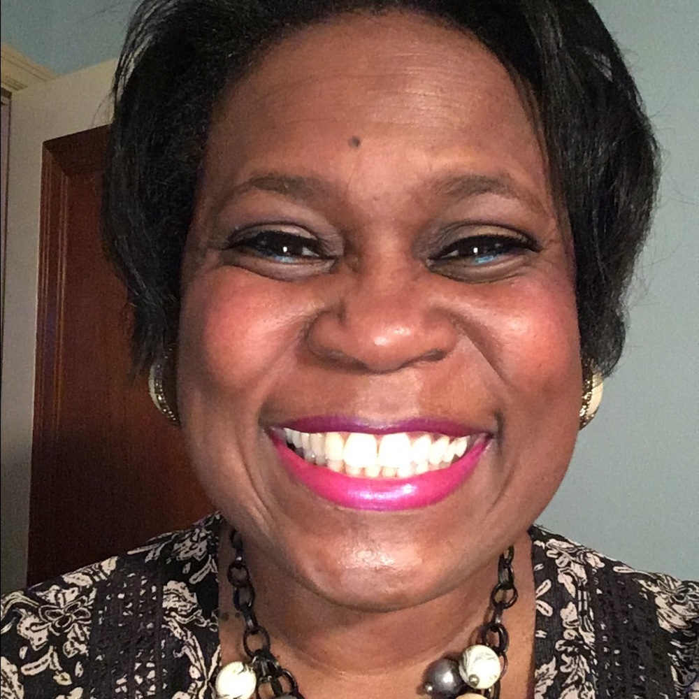 Meet your Posher, Diane