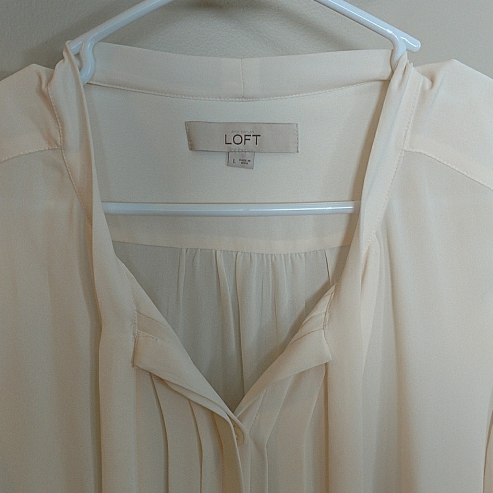 LOFT blouse