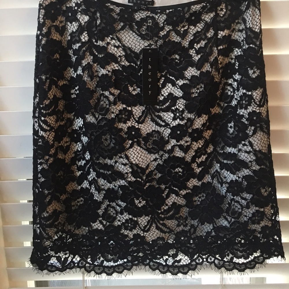 Theory skirt nwt