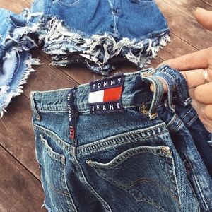 TOMMY JEANS SHORTS PP