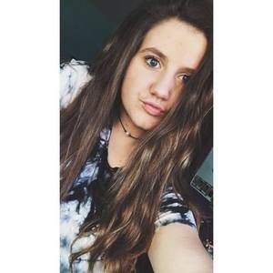 Meet your Posher, Ciara