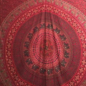 XL urban outfitters tapestry