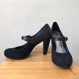 Black Gianni Bini Suede and Leather Heels