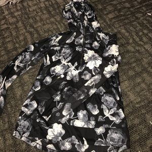 Light windbreaker type jacket - Lululemon