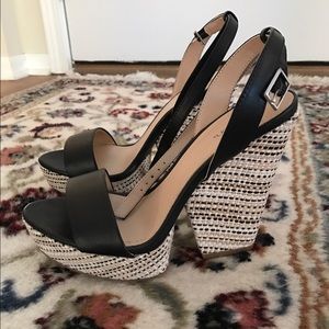 Xhileration Block Heel Sandals size 6