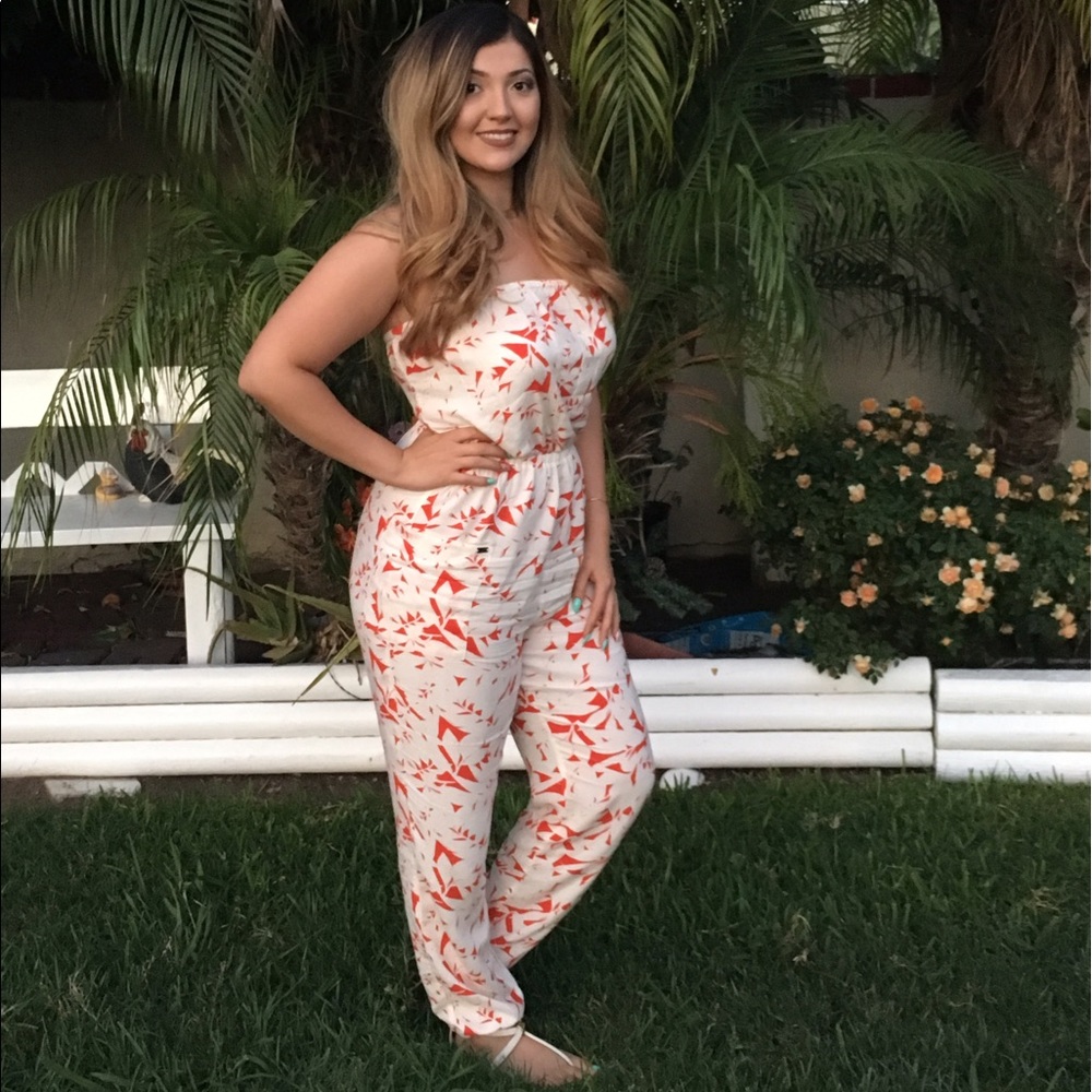 🆕Roxy Junior's Funnel Of Love Woven Romper - Picture 3 of 6