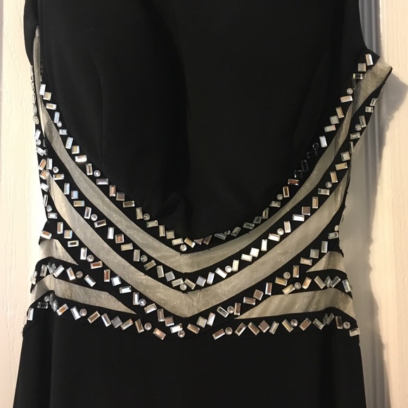 Black floor length prom dress - Picture 3 of 4