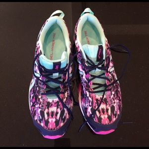 Asics running shoes - brand new never worn!