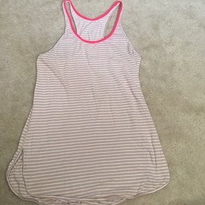 Lululemon tank