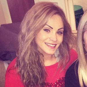 Meet your Posher, Caitlin