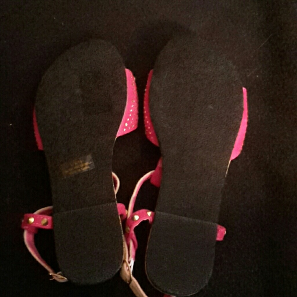 Sandals - Picture 2 of 3