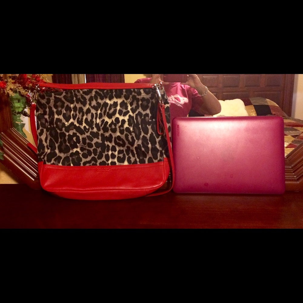 Ocelot black and white with red leather purse