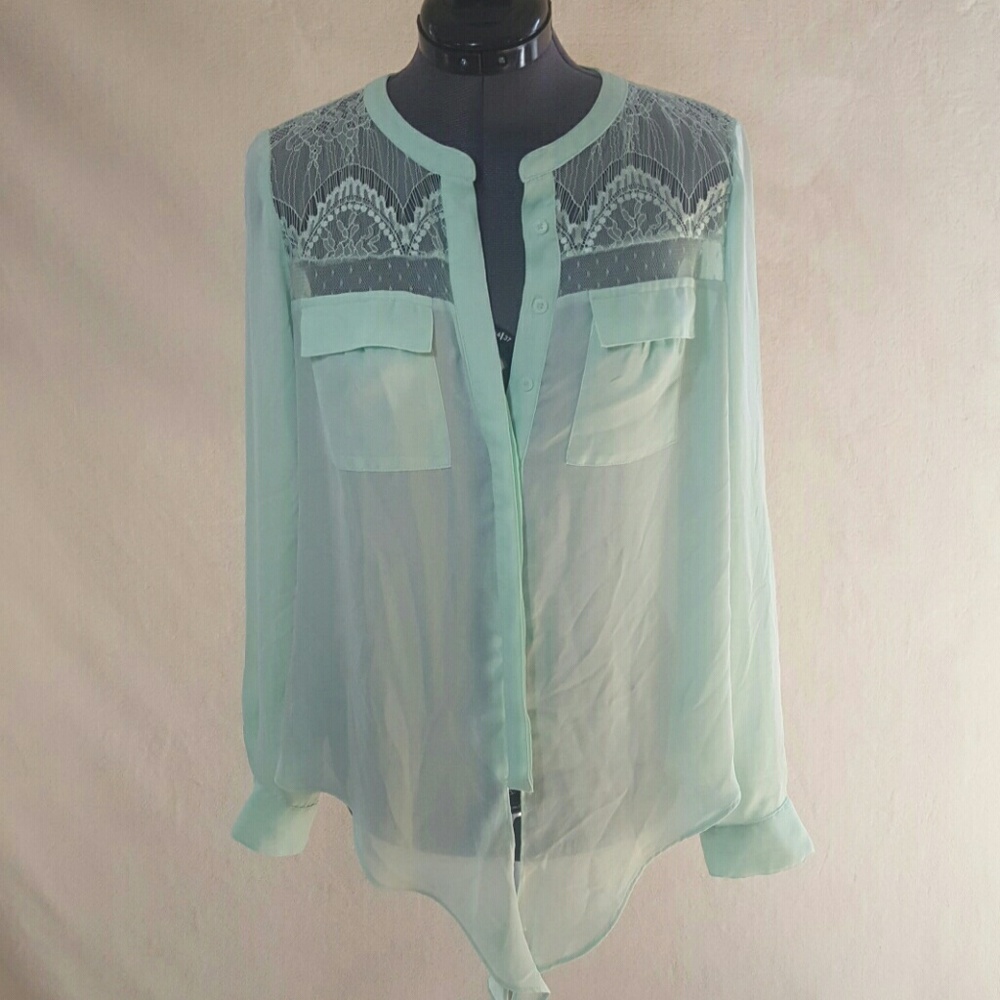 Candie's Mint Green Button Up Blouse