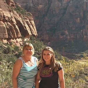 Meet your Posher, Lacey