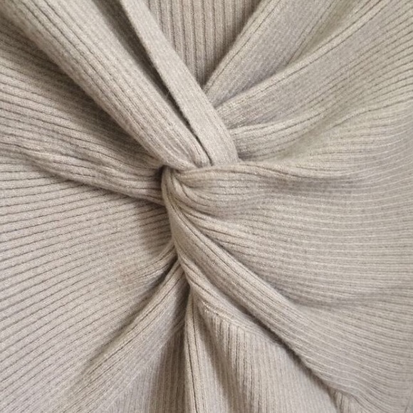 SOLDOUT - Picture 2 of 3