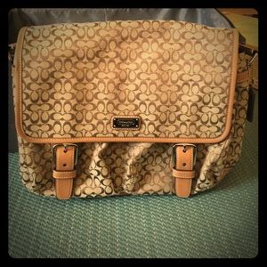 Authentic Coach Messenger Bag