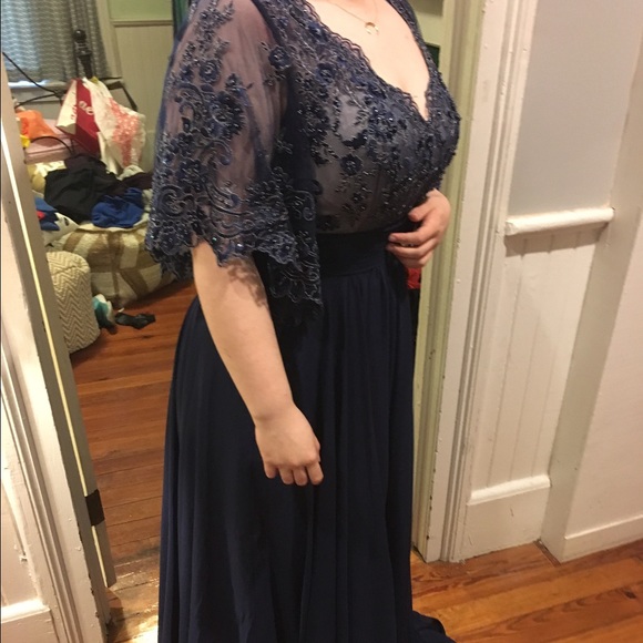 PROM DRESS!!!! - Picture 2 of 4