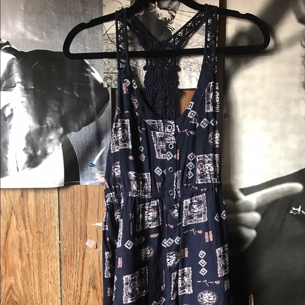 Sleeveless Dark Blue Dress w/Lace Details