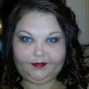 Meet your Posher, Stacie