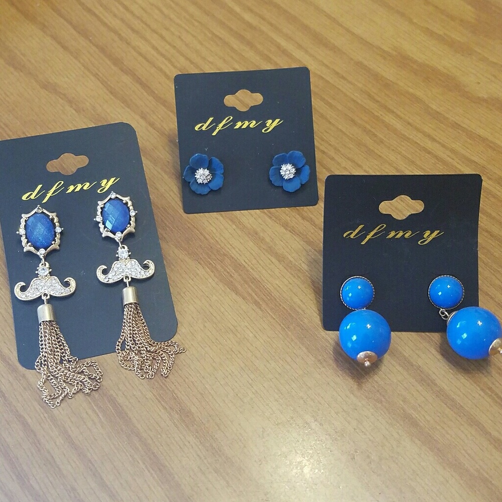 Lot of 3 Lovely dfmy Blue Earrings