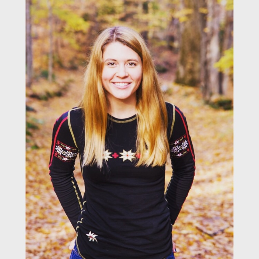 Meet your Posher, Hannah