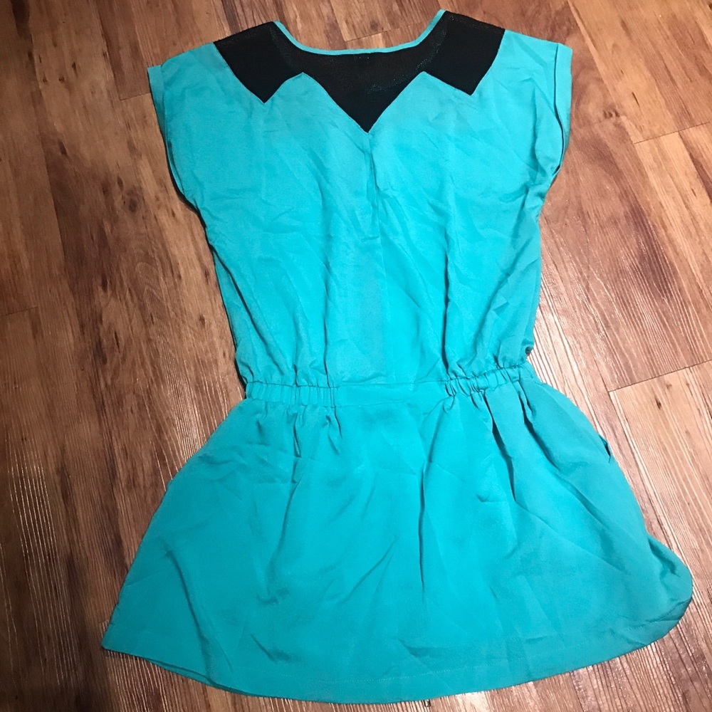 Very J dress - Picture 2 of 6