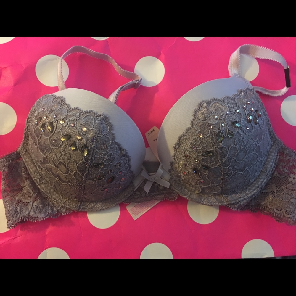 Victoria's Secret dream angels push up bra