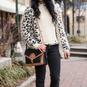 ♦️Final Sale♦️H&M Sweater