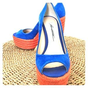 Brand new Brian Atwood wedges