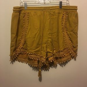 Mustard flowy shorts