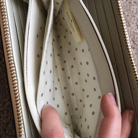 Kate Spade Mikas Pond Lacey Wallet - Picture 6 of 6